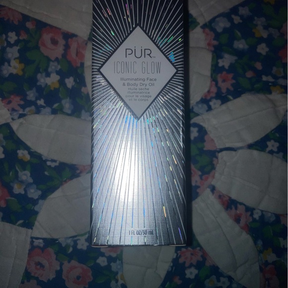PUR iconic face & Body illuminating oil NEW NEVER OPENED OR USED